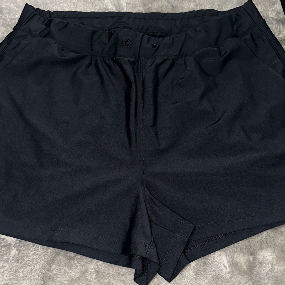 Active Shorts